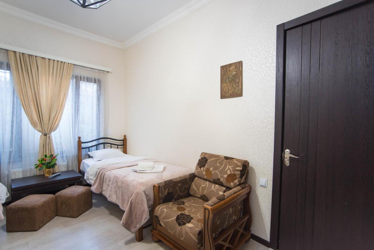 Terrace House Near Opera Hotel Тбилиси Екстериор снимка